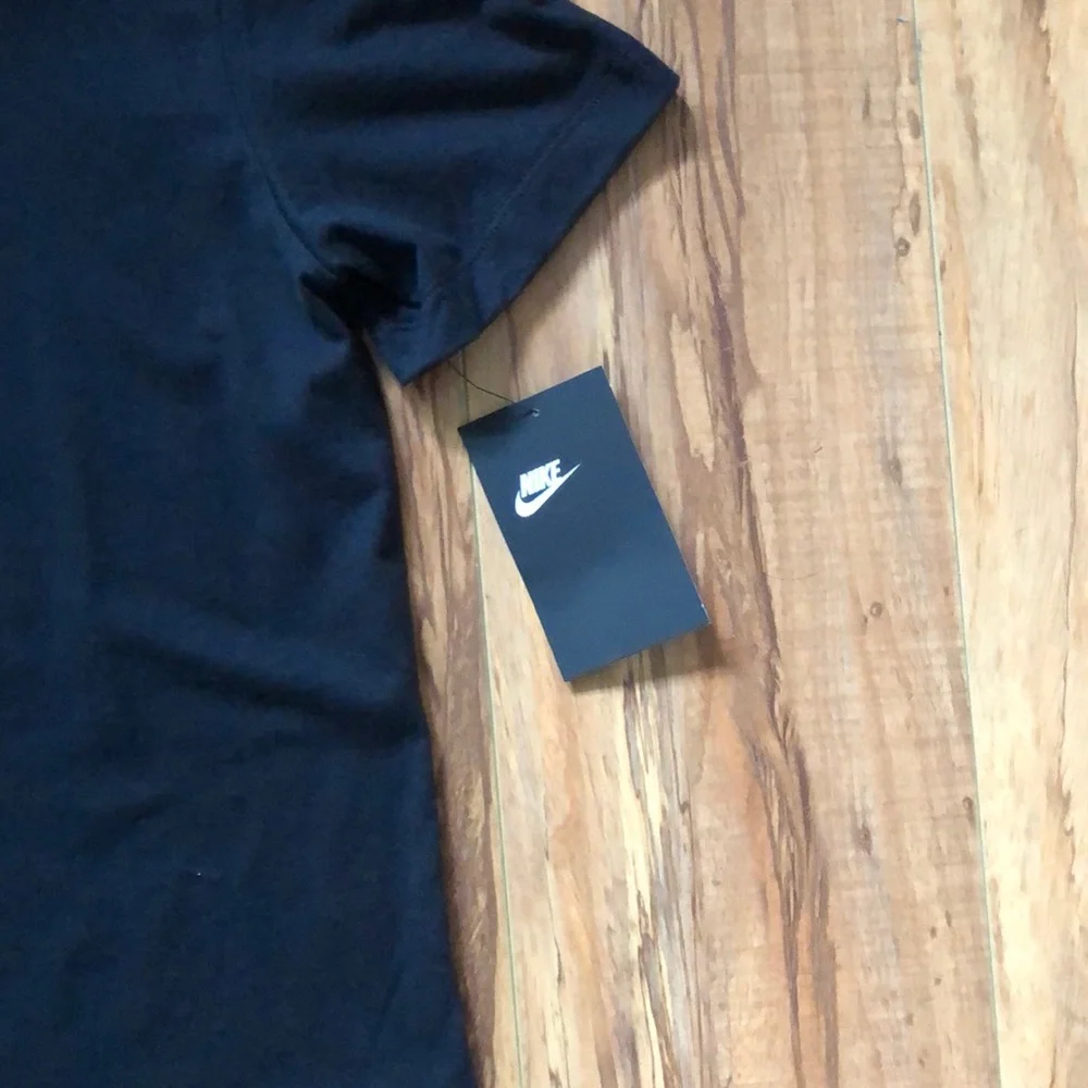 NWT Nike Portland The Nike Tee T-Shirt Women’s S